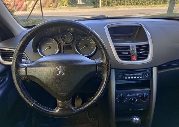 Peugeot 207 cena 7900 przebieg: 225000, rok produkcji 2006 z Chodzież małe 211